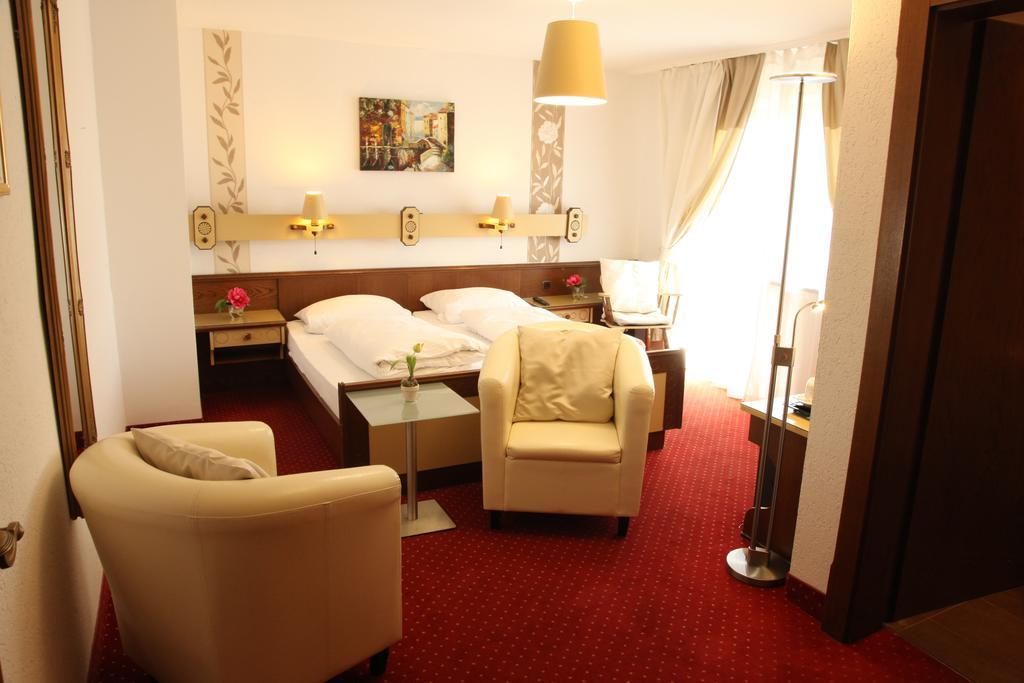 Kurhotel Wuerdinger Hof Bad Füssing Kamer foto